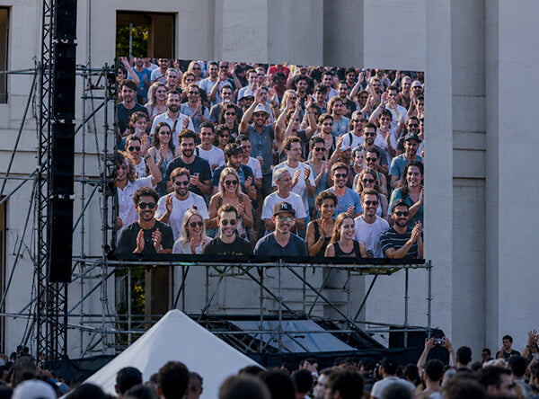 P2.9 Carbon Outdoor LED Screen for Rome Mega Event | VN-390T Case Study