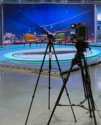 LED makerts of broadcasting